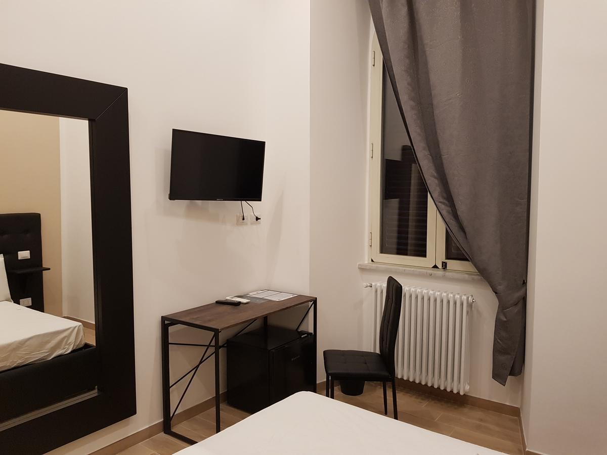 Cairoli Rooms Rome Exterior photo
